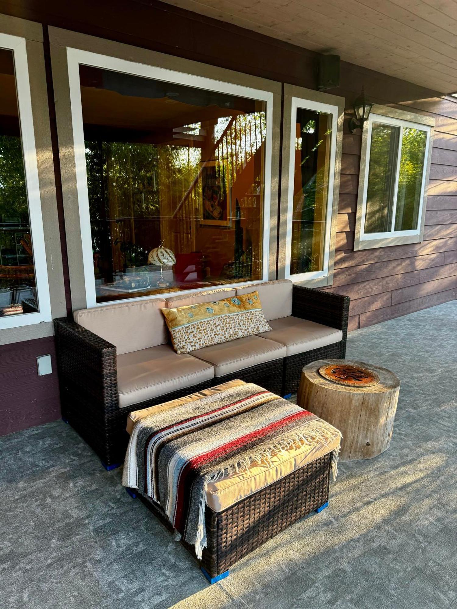Shoreside Private Room Sechelt Ngoại thất bức ảnh